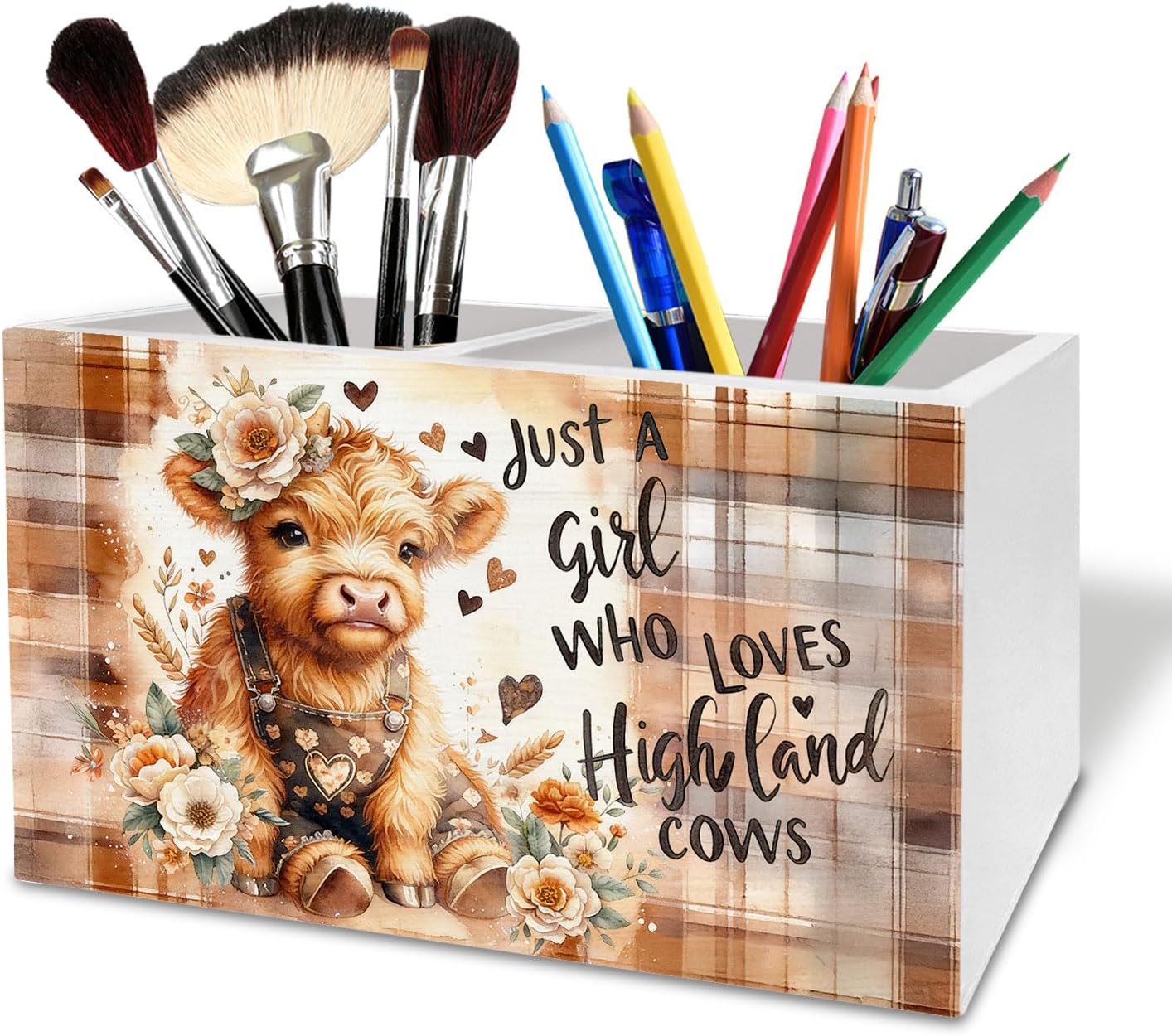 Farmhouse Highland Cow Pen Holder for Desk, Just a Girl Who Loves Highland Cow Wooden Box Sign Desk Decor for Home Office Decoration, Rustic Plaid Heifer Pencil Organizer